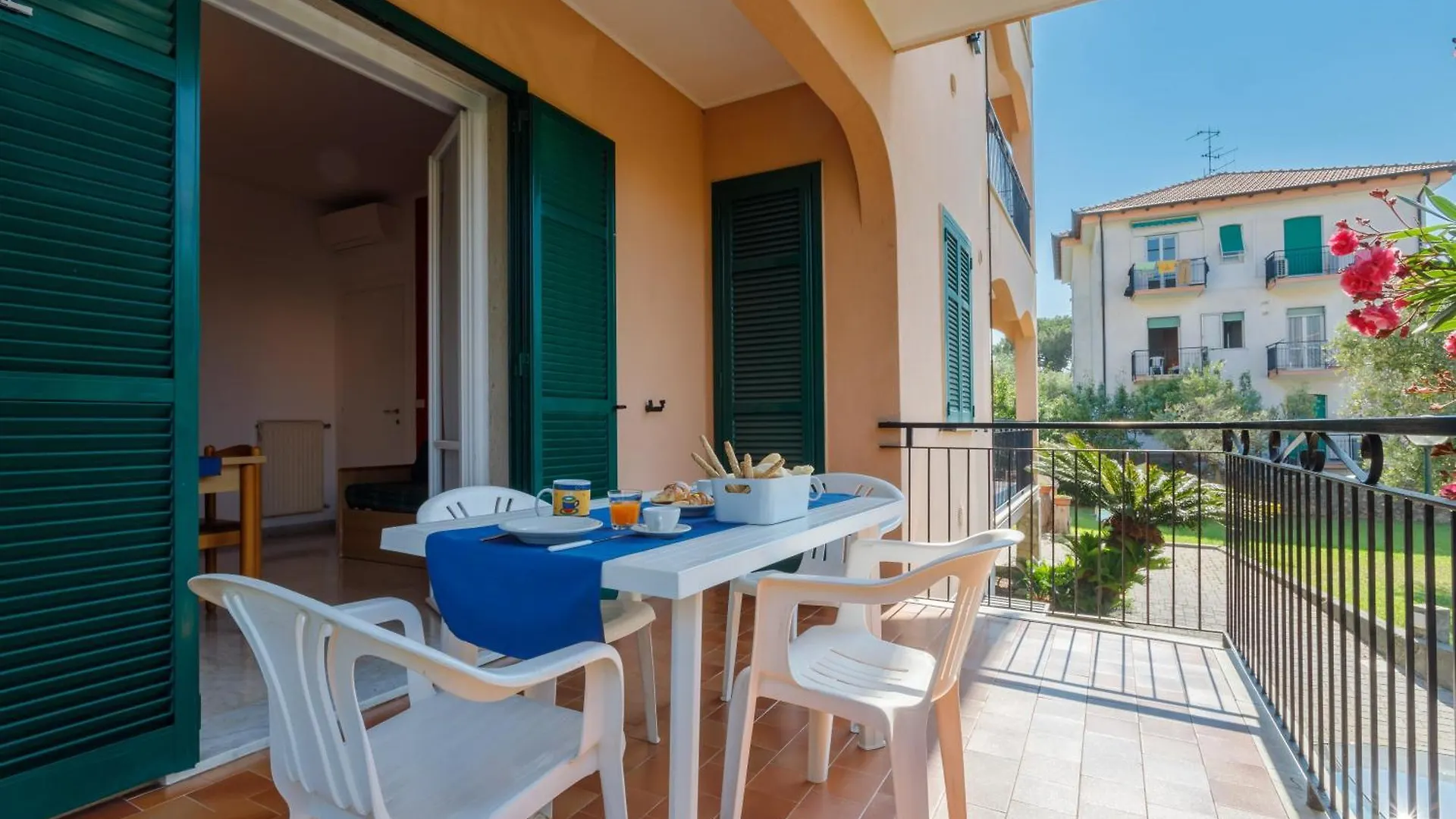 Residence Mizar 2 Pietra Ligure Apartment